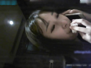 网友赞助再次前往武汉操99年武汉幼教美女小小制服定制版,边吃鸡巴边和男友讲电话,近景拍摄!
