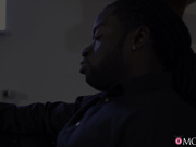 大奶子熟妇Angel Wicky知道如何调教大黑屌，然后被浓精颜射