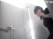 超男双镜头205这学生妹发育真好,够大,还喜欢BB夹纸