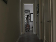 大鸡巴陌生人在丈夫外出时操我紧致的阴部