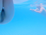 精品福利 極品美艷人妻少婦人間精靈旅遊度假超大尺度外拍 露出啪啪野戰精彩刺激 原版高清 (1)