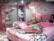 主題酒店情趣房拍攝到的女神級美女和紋身男友開房愛愛 互舔互插愛撫爽的欲仙欲死 露臉高清