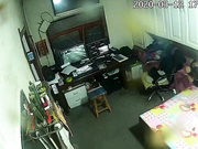 公司值班室攝像頭黑客破解拍攝到的猥瑣大叔偷情私會饑渴少婦情人 互舔騎乘後入各種姿勢幹得高潮不斷 露臉高清