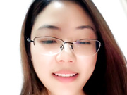 人妻少妇小月月老公不在家跟狼友发骚，全程露脸淫声荡语互动撩骚，跳蛋塞逼里揉着骚奶子浪叫呻吟精彩别错过