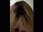 哥哥你的鸡巴好大呀看的骚逼都痒了淌水了