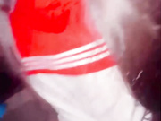 【真实乱伦】爸妈睡着后半夜拉着妹妹天台做爱，用我17CM的大鸡巴操她的小嫩紧逼逼，嘴太小龟头都晚勉强含进去，排卵期射了一屁股