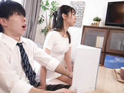 HUNTC-499 無自覚に男を勃起させる罪な女の気まぐれ手コキ。  かたよせ萩花 小島みこ 森あやみ 雲母そら - 3of5