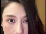 抖音小网红凯西小树洞，谁家的小母狗，疯狂吞食主人大鸡巴 吞食主人的精液！