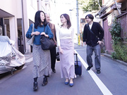 JUR-804 密着セックス ～温泉宿で元上司と深まる不貞愛～ 古東まりこ - 1of5