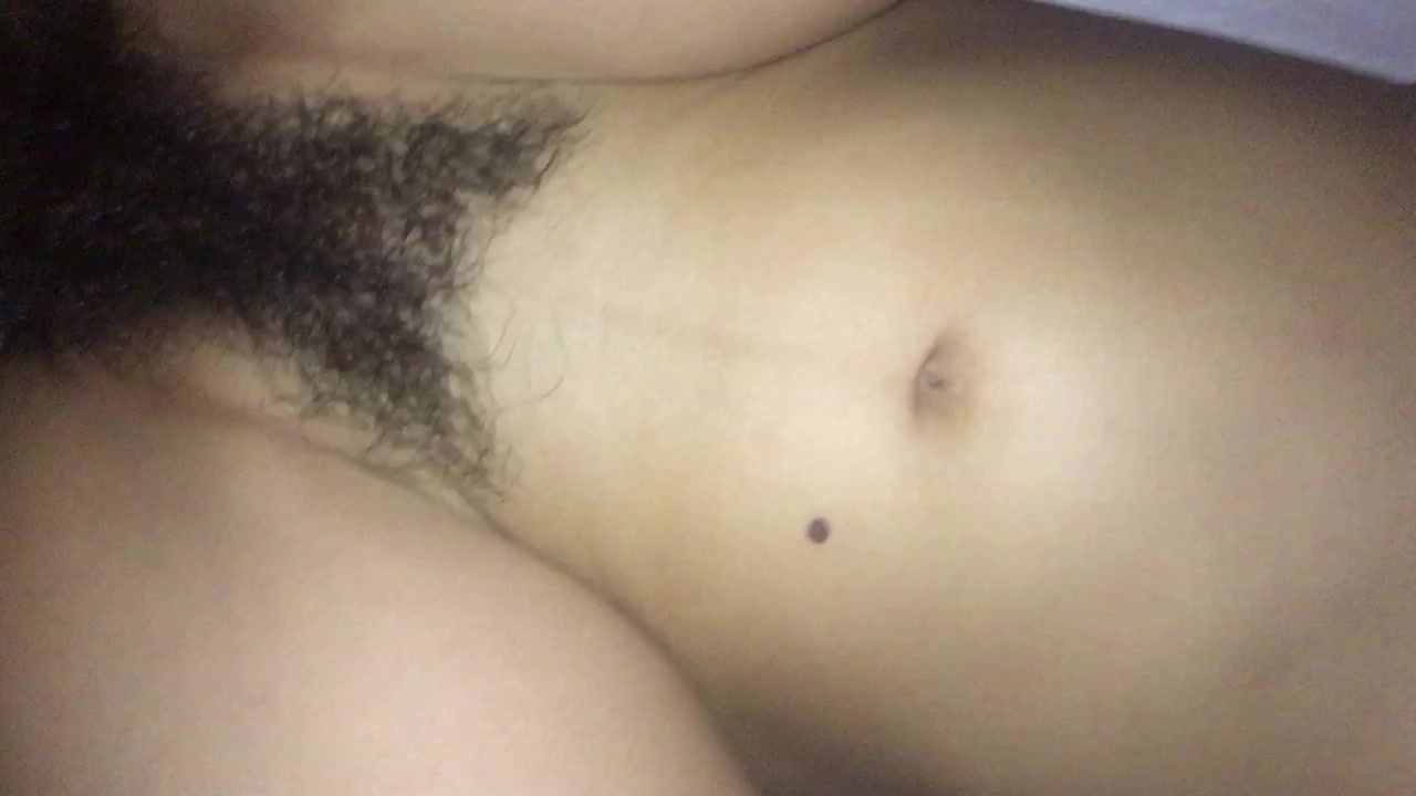 第一次拍小视频，无套操玩很久的鸡