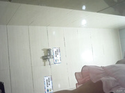 坐盗市最新流出国内牛人潜入公共女厕偷拍精选