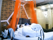 酒店偷拍高挑性感的女神级超短裙黑色内裤美女衣服还没脱完就被扯掉内裤爆操,狠狠连操了2次!长腿美女!