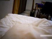 最近路边店查的严只好到小旅店电话召鸡来了一位身材苗条长发妹子屋里太冷了干的太仓促有点不爽对白有趣