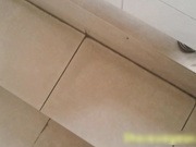 趣味森林WC偷拍精选系列148：偷拍被发现小妹子都要哭了