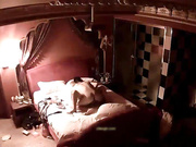 情趣酒店投影房偷拍貌似纪念特别日子的情侣鲜花气球铺床换上情趣内衣做爱帅哥越战越猛