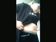 校园坑神潜入某高校女卫多视角偸拍大学生妹子课间排队来方便美女玩手机太认真了提裤子都一只手