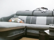 B哥探花秀约了个黄衣呻吟嗲嗲妹子啪啪，沙发上操舔背服务翘屁股后人抽插猛操_ev