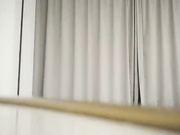 小宝寻花今晚约了个绿衣萌妹子啪啪，洗完澡舔弄上位骑乘插入自己动大力猛操_ev