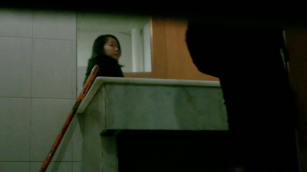 名牌大学双视角(拍脸赏逼)18亲戚来了速度还是很快的