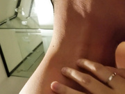 【全網推薦】【百度雲盤不慎泄密系列】極品高顔值年輕情侶旅遊密愛啪啪 原版高清