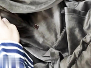 不擅長拒絕的黑髮F罩杯大學生帶回房間中出