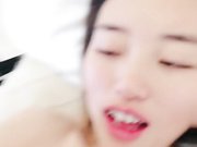 纹身嫩妹子和小男友啪啪深喉插嘴快速抽插