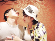 [CAWD-433] ごっくん解禁！M男くんのザーメンをぜ～んぶ吸い取っちゃうズブ濡れ痴女責め公然猥褻デート 市川りく - 4of5